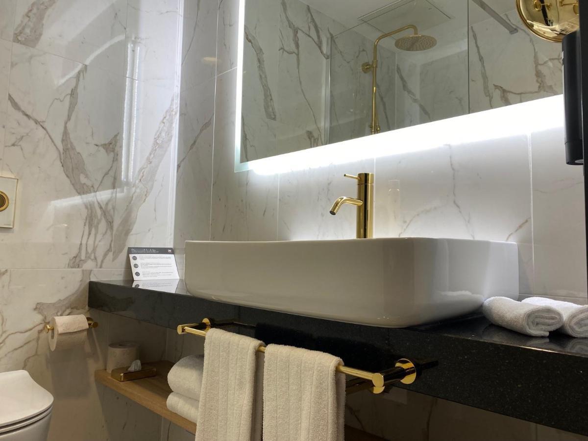 Elegans Brdo Hotel